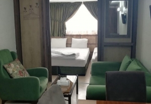 معین درباری مشهد