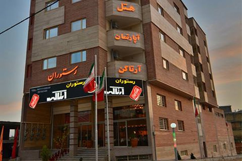ساحلی گلفام