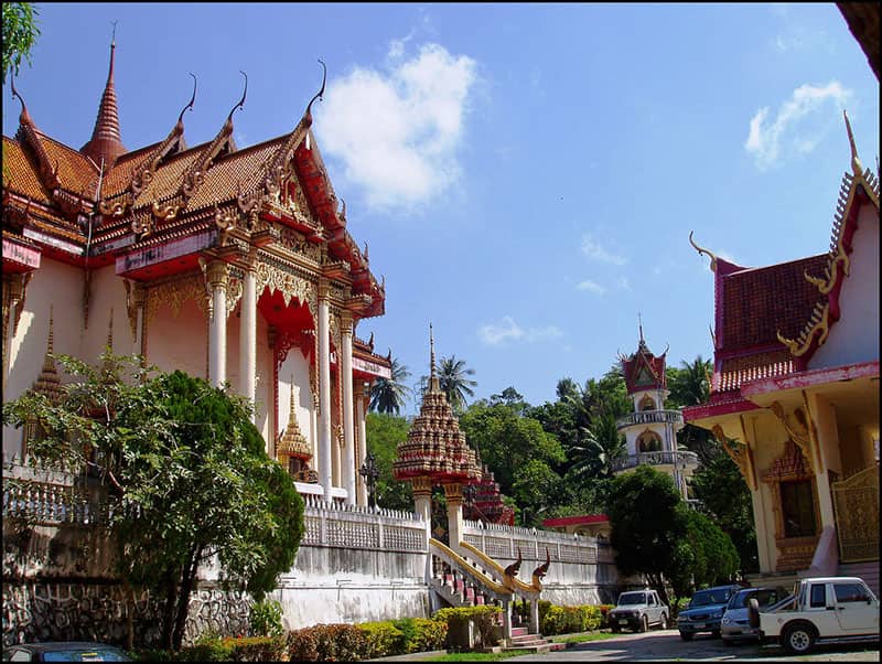 معبد سووان خیری وونگ یا معبد پاتونگ از جاهای دیدنی پوکت تایلند