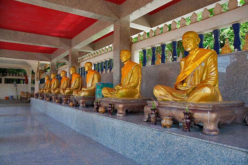 معبد پاتونگ از جاذبه های دیدنی پوکت تایلند