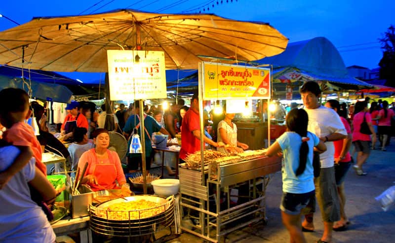 بازار آخرهفته پوکت تایلند