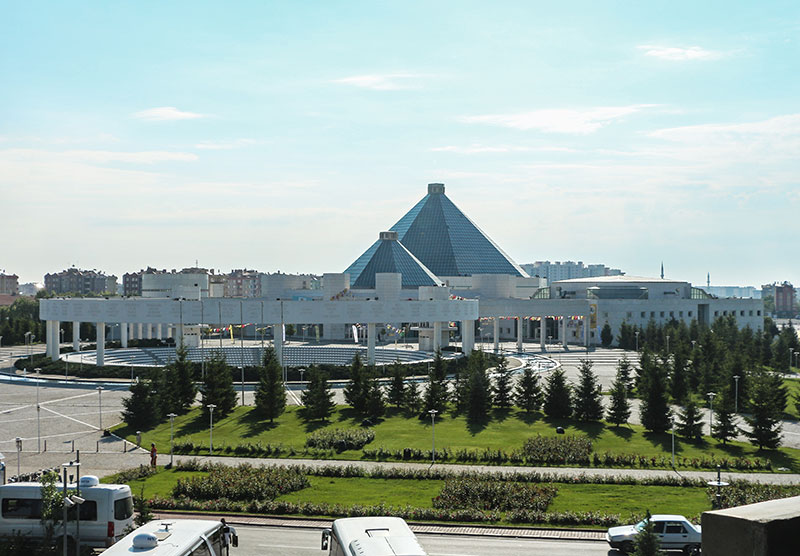 مرکز فرهنگی مولانا در شهر قونیه ترکیه