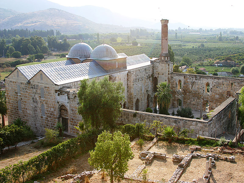 مسجد تاریخی عیسی بیگ در کوش آداسی 
