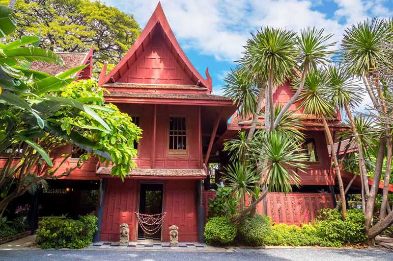 خانه جیم تامسون، موزه خانه پادشاه ابریشم تایلندی در بانکوک