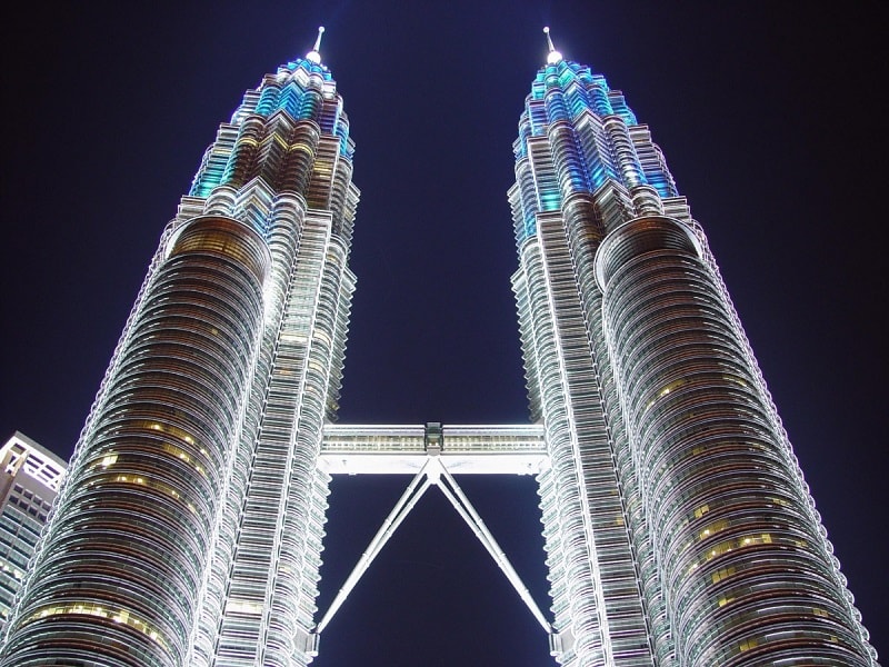 برج دوقلوی پتروناس در کوالالامپور مالزی