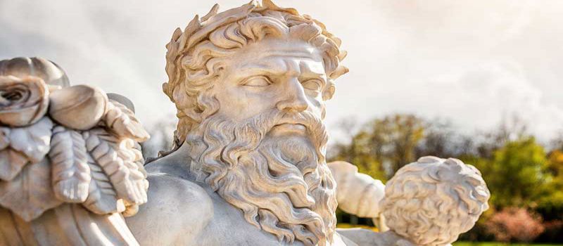 تندیس زئوس خدای خدایان در المپیا