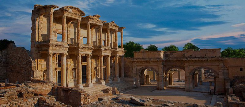 افسوس یاEfes شهر باستانی در ترکیه