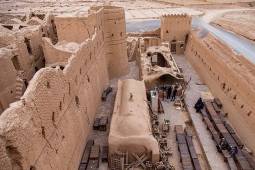 قلعه سریزد کجاست و به چه منظور ساخته شده است؟