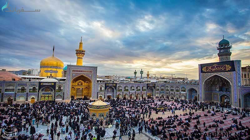 صحن انقلاب اسلامی در مشهد